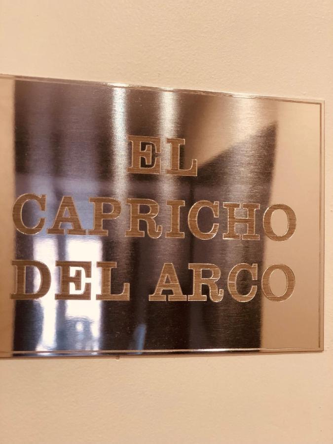El Capricho Del Arco_Apartamentos Burgos Catedral Dış mekan fotoğraf