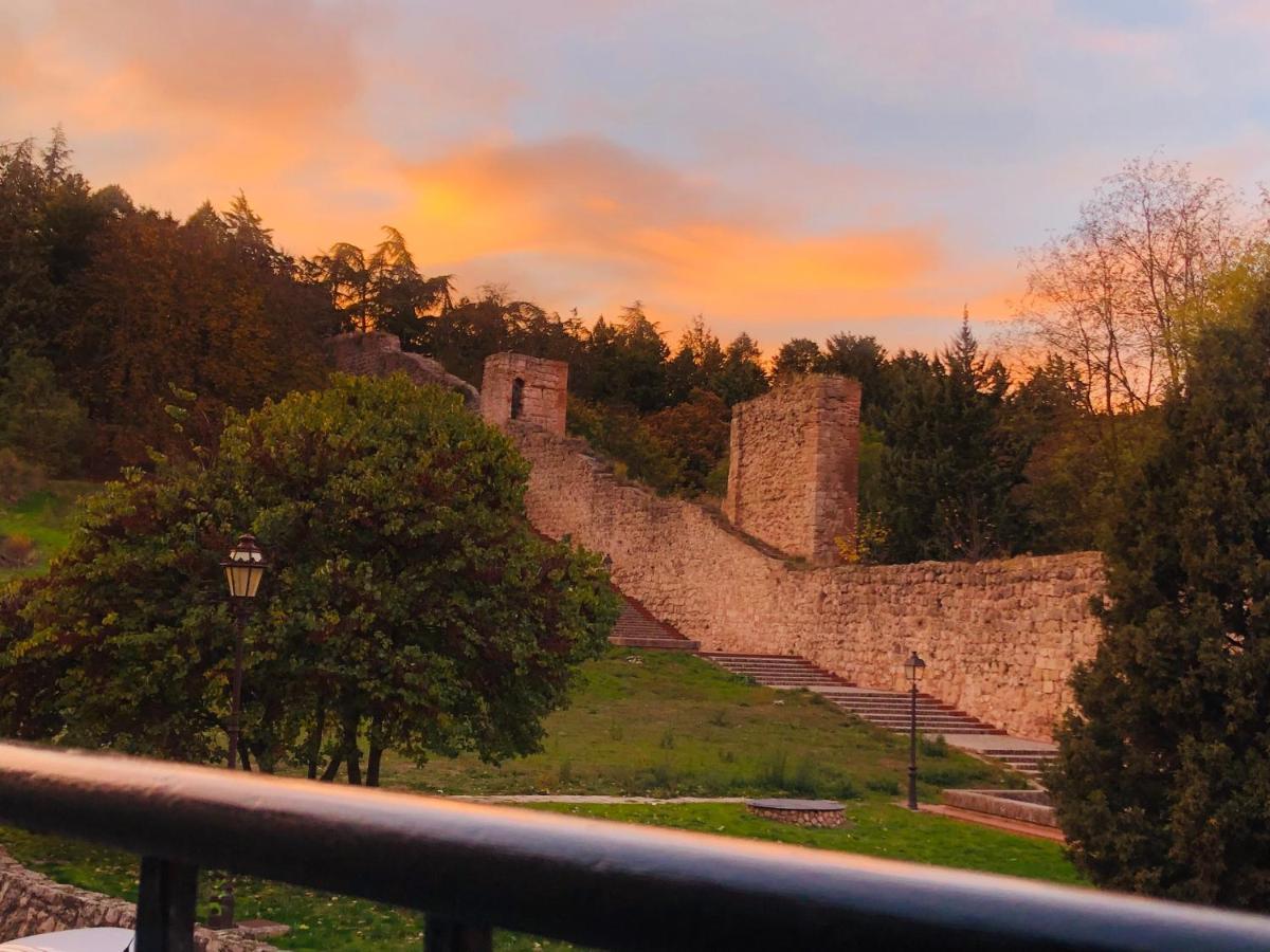 El Capricho Del Arco_Apartamentos Burgos Catedral Dış mekan fotoğraf
